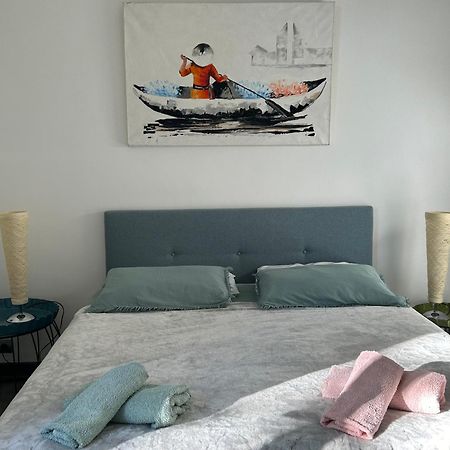Le Jardin Bed and Breakfast Laragne-Monteglin Exteriör bild