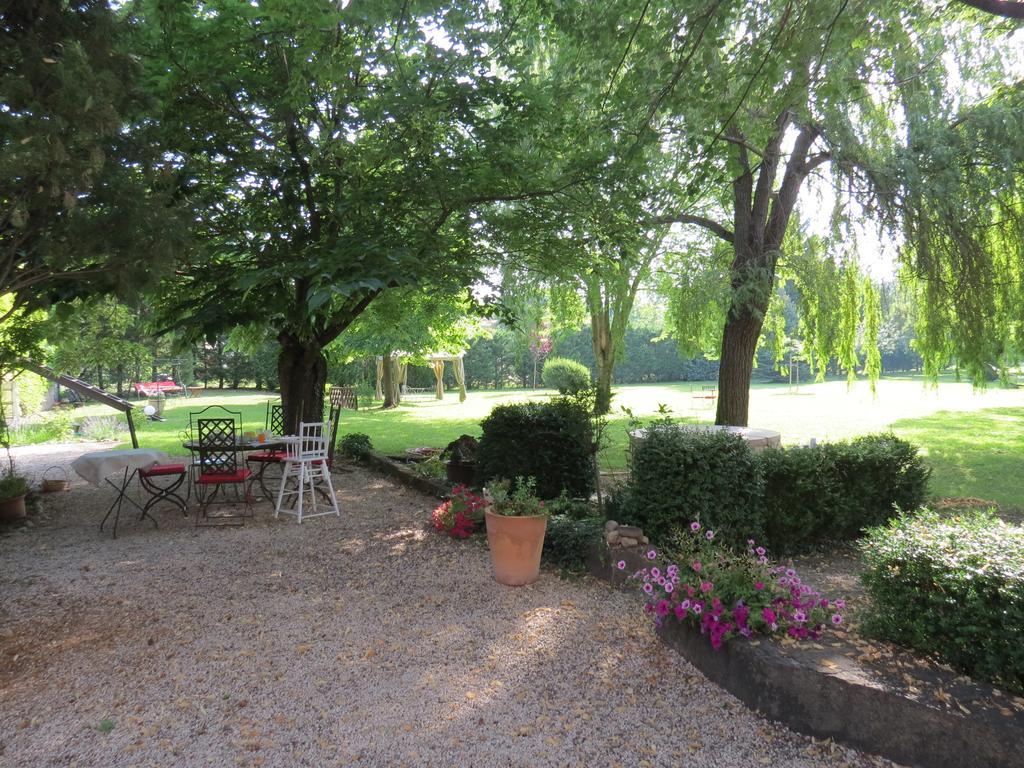 Le Jardin Bed and Breakfast Laragne-Monteglin Exteriör bild